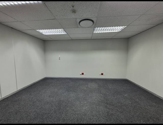 40M² OFFICE TO LET IN SANDTON CENTRAL